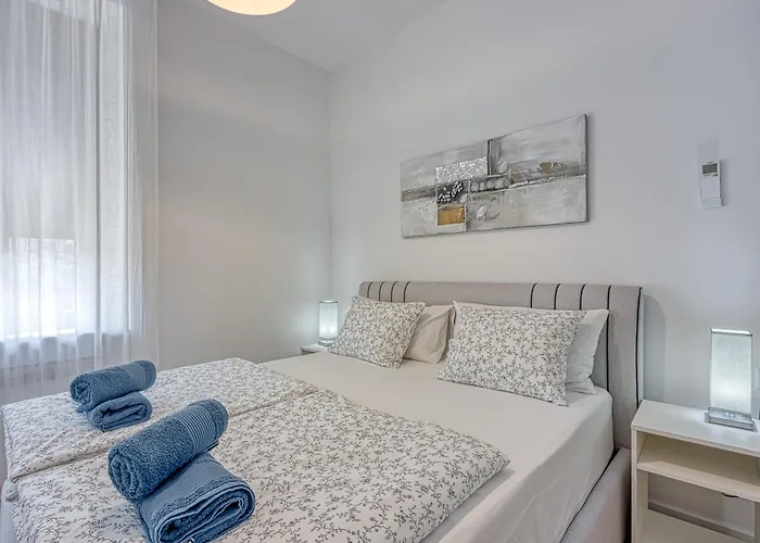 아파트 Litar 풀라